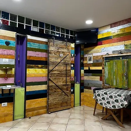 Holiday home La Casa A Colori Viterbo